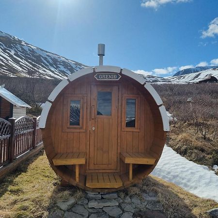 Valholl Skataskali Villa Ísafjörður Exterior foto